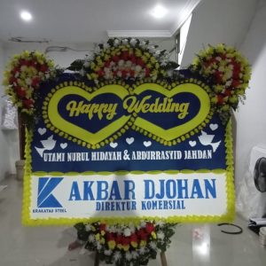 Bunga Papan Happy Wedding